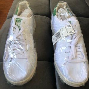 LNWT 10.5. Stan Smith Adidas prime knit